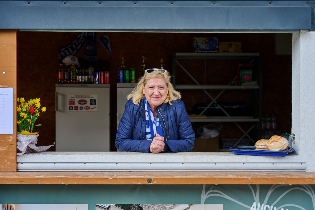 Buffet in der Gruam, dem Fußballplatz des WAF in der Brigittenau. 